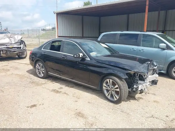 55SWF4JB4JU275226 2018 MERCEDES-BENZ C-KLASSE - Image 1