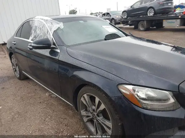 55SWF4JB4JU279969 2018 MERCEDES-BENZ C-KLASSE - Image 1