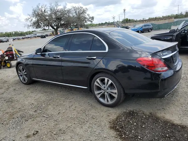55SWF4JB4JU282189 2018 MERCEDES-BENZ C-KLASSE - Image 2