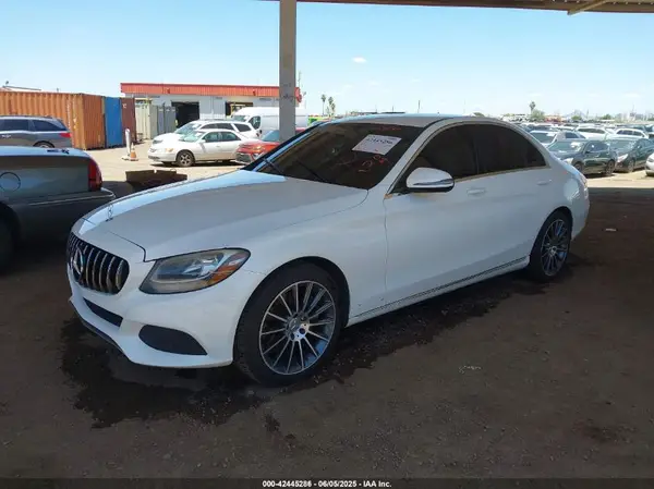 55SWF4JB5GU120273 2016 MERCEDES-BENZ C-KLASSE - Image 2