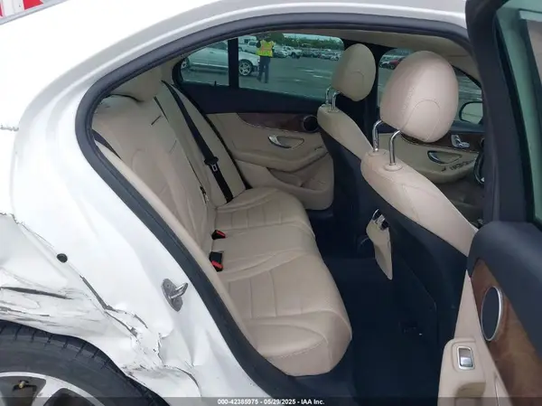 55SWF4JB5GU158957 2016 MERCEDES-BENZ C-KLASSE - Image 8