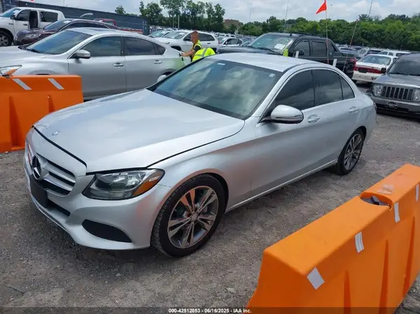 55SWF4JB5GU174835 2016 MERCEDES-BENZ C-KLASSE - Image 2