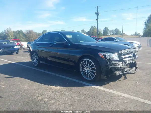 55SWF4JB5HU181821 2017 MERCEDES-BENZ C-KLASSE - Image 1