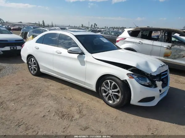 55SWF4JB5HU198604 2017 MERCEDES-BENZ C-KLASSE - Image 1
