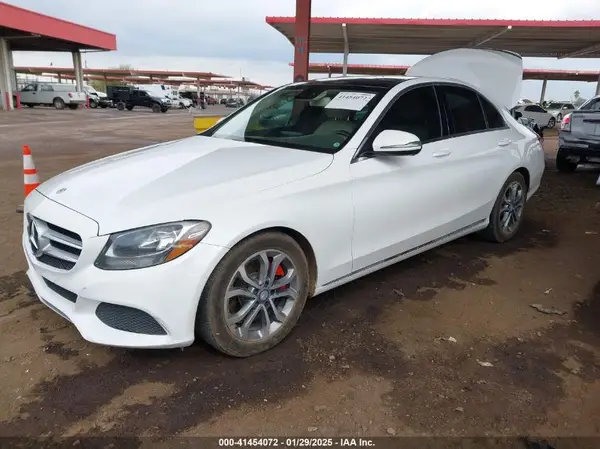 55SWF4JB5HU207088 2017 MERCEDES-BENZ C-KLASSE - Image 2