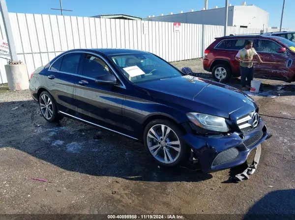 55SWF4JB5HU207849 2017 MERCEDES-BENZ C-KLASSE - Image 1