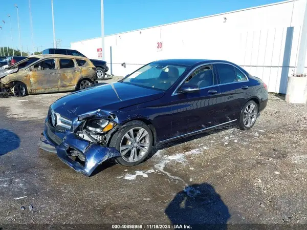 55SWF4JB5HU207849 2017 MERCEDES-BENZ C-KLASSE - Image 2