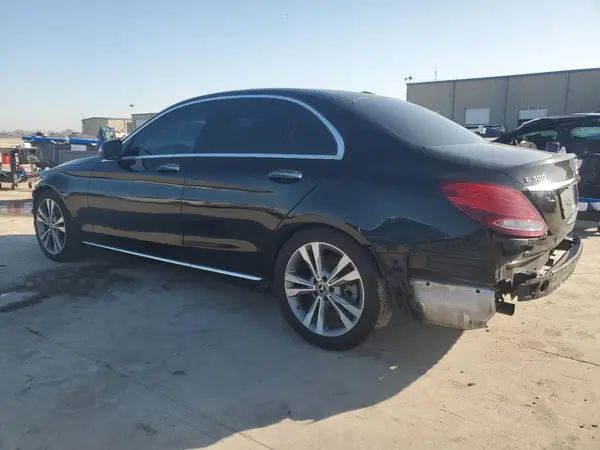 55SWF4JB5JU248651 2018 MERCEDES-BENZ C-KLASSE - Image 2