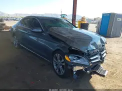 55SWF4JB5JU249573 2018 MERCEDES-BENZ C-KLASSE
