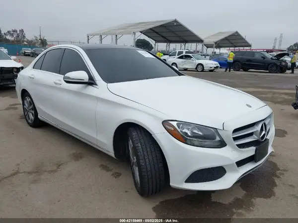 55SWF4JB5JU253705 2018 MERCEDES-BENZ C-KLASSE - Image 1