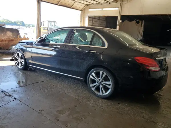 55SWF4JB5JU266535 2018 MERCEDES-BENZ C-KLASSE - Image 2