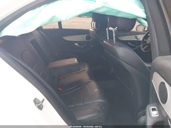 55SWF4JB5JU268060 2018 MERCEDES-BENZ C-KLASSE - Image 8