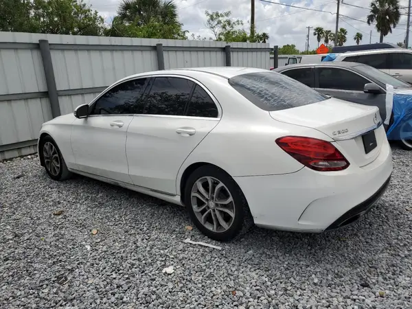 55SWF4JB6GU124736 2016 MERCEDES-BENZ C-KLASSE - Image 2