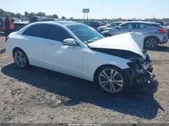 55SWF4JB6GU133095 2016 MERCEDES-BENZ C-KLASSE