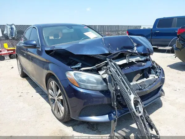 55SWF4JB6GU166341 2016 MERCEDES-BENZ C-KLASSE - Image 1