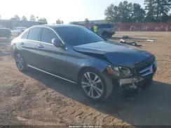 55SWF4JB6HU184503 2017 MERCEDES-BENZ C-KLASSE