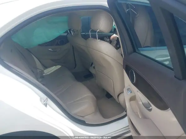 55SWF4JB6HU186221 2017 MERCEDES-BENZ C-KLASSE - Image 8