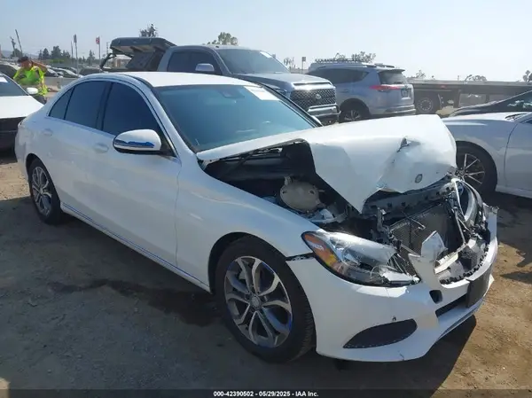 55SWF4JB6HU188700 2017 MERCEDES-BENZ C-KLASSE - Image 1
