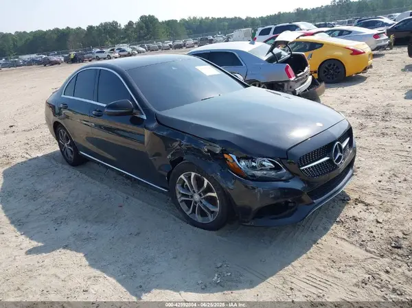 55SWF4JB6HU200988 2017 MERCEDES-BENZ C-KLASSE - Image 1