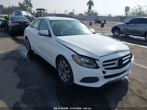 55SWF4JB6HU210940 2017 MERCEDES-BENZ C-KLASSE - Image 1