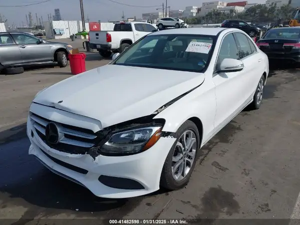 55SWF4JB6HU210940 2017 MERCEDES-BENZ C-KLASSE - Image 2