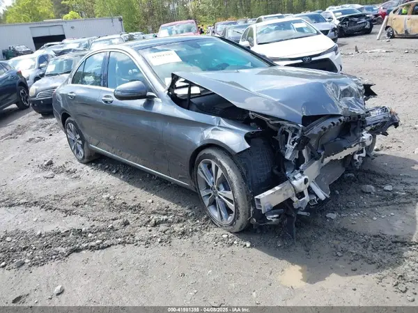 55SWF4JB6HU216916 2017 MERCEDES-BENZ C-KLASSE - Image 1