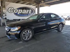 55SWF4JB6HU220870 2017 MERCEDES-BENZ C-KLASSE