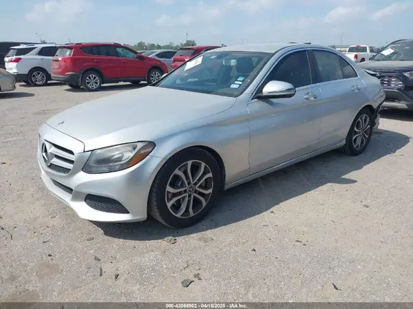 55SWF4JB6HU231626 2017 MERCEDES-BENZ C-KLASSE - Image 2
