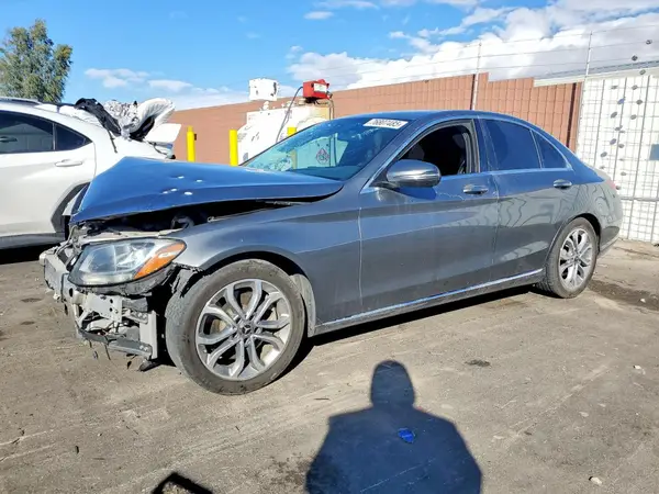 55SWF4JB6JU236234 2018 MERCEDES-BENZ C-KLASSE - Image 1