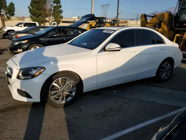 55SWF4JB6JU241479 2018 MERCEDES-BENZ C-KLASSE - Image 1