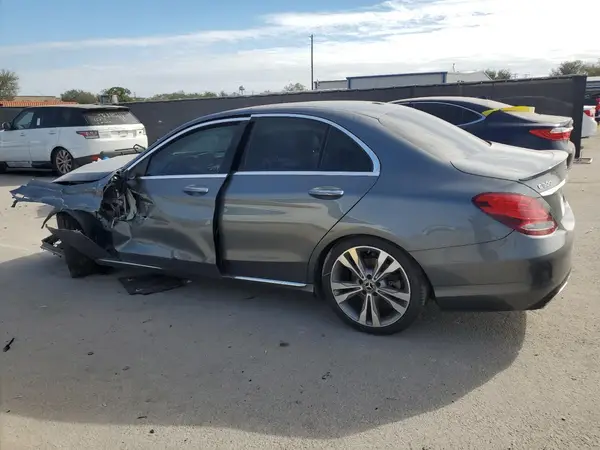 55SWF4JB6JU242163 2018 MERCEDES-BENZ C-KLASSE - Image 2