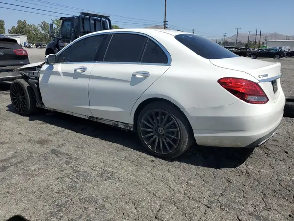 55SWF4JB6JU250408 2018 MERCEDES-BENZ C-KLASSE - Image 2