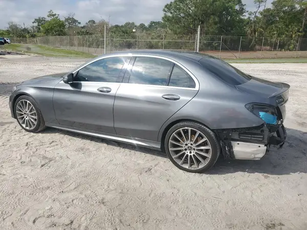 55SWF4JB6JU262686 2018 MERCEDES-BENZ C-KLASSE - Image 2