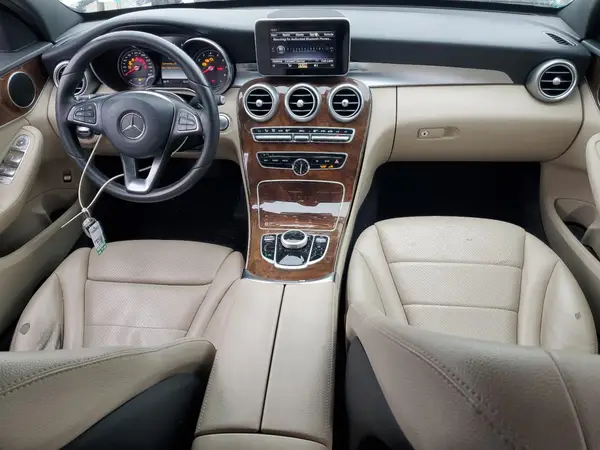 55SWF4JB6JU270710 2018 MERCEDES-BENZ C-KLASSE - Image 8