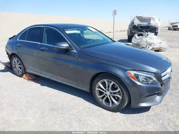55SWF4JB7GU102471 2016 MERCEDES-BENZ C-KLASSE - Image 1