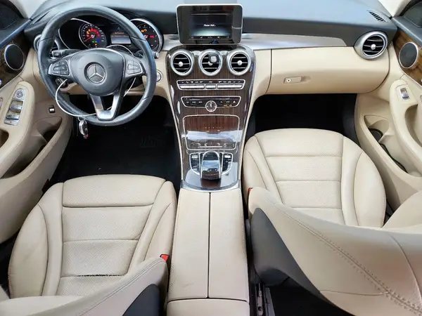 55SWF4JB7GU111042 2016 MERCEDES-BENZ C-KLASSE - Image 8