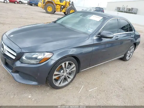55SWF4JB7GU123384 2016 MERCEDES-BENZ C-KLASSE - Image 2