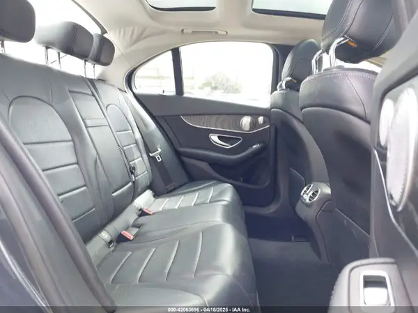 55SWF4JB7GU145594 2016 MERCEDES-BENZ C-KLASSE - Image 8