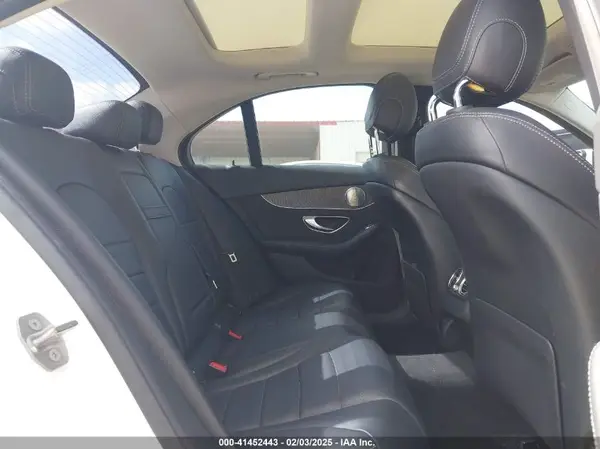 55SWF4JB7HU180735 2017 MERCEDES-BENZ C-KLASSE - Image 8