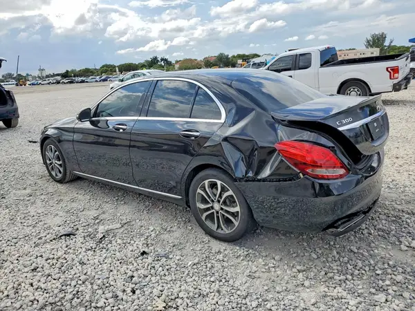 55SWF4JB7HU183473 2017 MERCEDES-BENZ C-KLASSE - Image 2