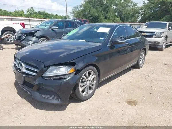 55SWF4JB7HU191170 2017 MERCEDES-BENZ C-KLASSE - Image 2