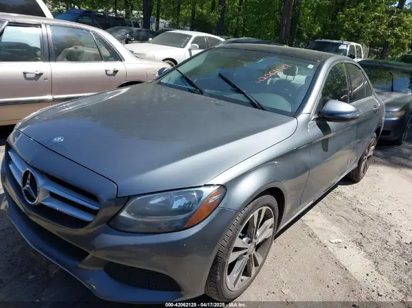 55SWF4JB7HU197874 2017 MERCEDES-BENZ C-KLASSE - Image 2