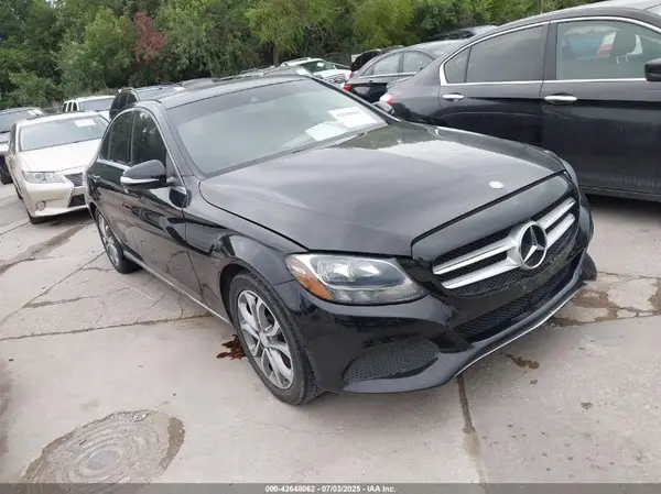 55SWF4JB7HU198538 2017 MERCEDES-BENZ C-KLASSE - Image 1