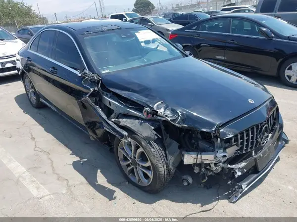55SWF4JB7HU202006 2017 MERCEDES-BENZ C-KLASSE - Image 1