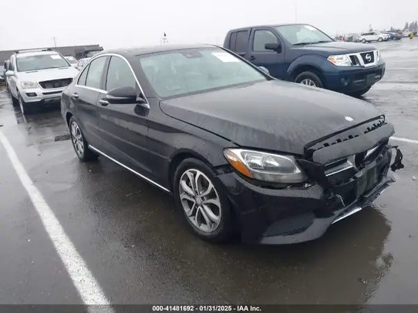 55SWF4JB7HU202488 2017 MERCEDES-BENZ C-KLASSE - Image 1