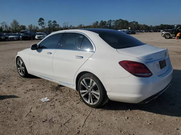 55SWF4JB7HU218562 2017 MERCEDES-BENZ C-KLASSE - Image 2