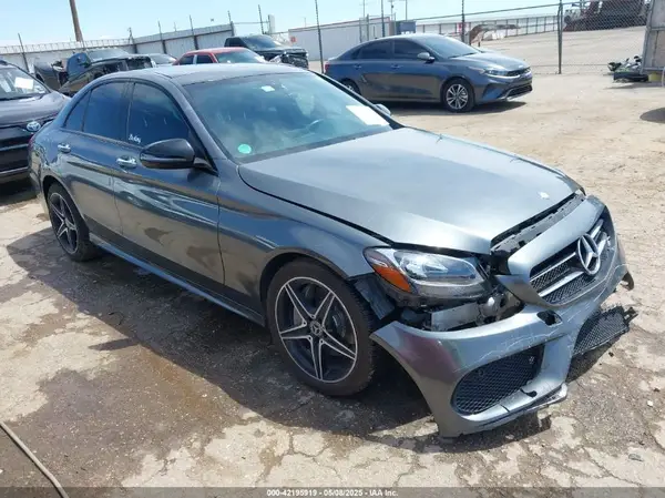 55SWF4JB7HU224376 2017 MERCEDES-BENZ C-KLASSE - Image 1