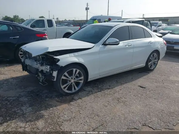 55SWF4JB7HU227889 2017 MERCEDES-BENZ C-KLASSE - Image 2