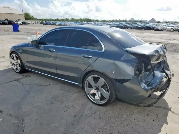 55SWF4JB7HU227925 2017 MERCEDES-BENZ C-KLASSE - Image 2
