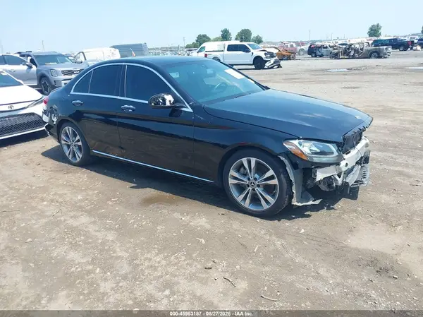 55SWF4JB7JU246741 2018 MERCEDES-BENZ C-KLASSE - Image 1